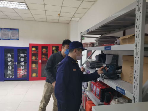 大興區(qū)消防救援支隊(duì)開展施工現(xiàn)場(chǎng)消防安全技術(shù)服務(wù)指導(dǎo)